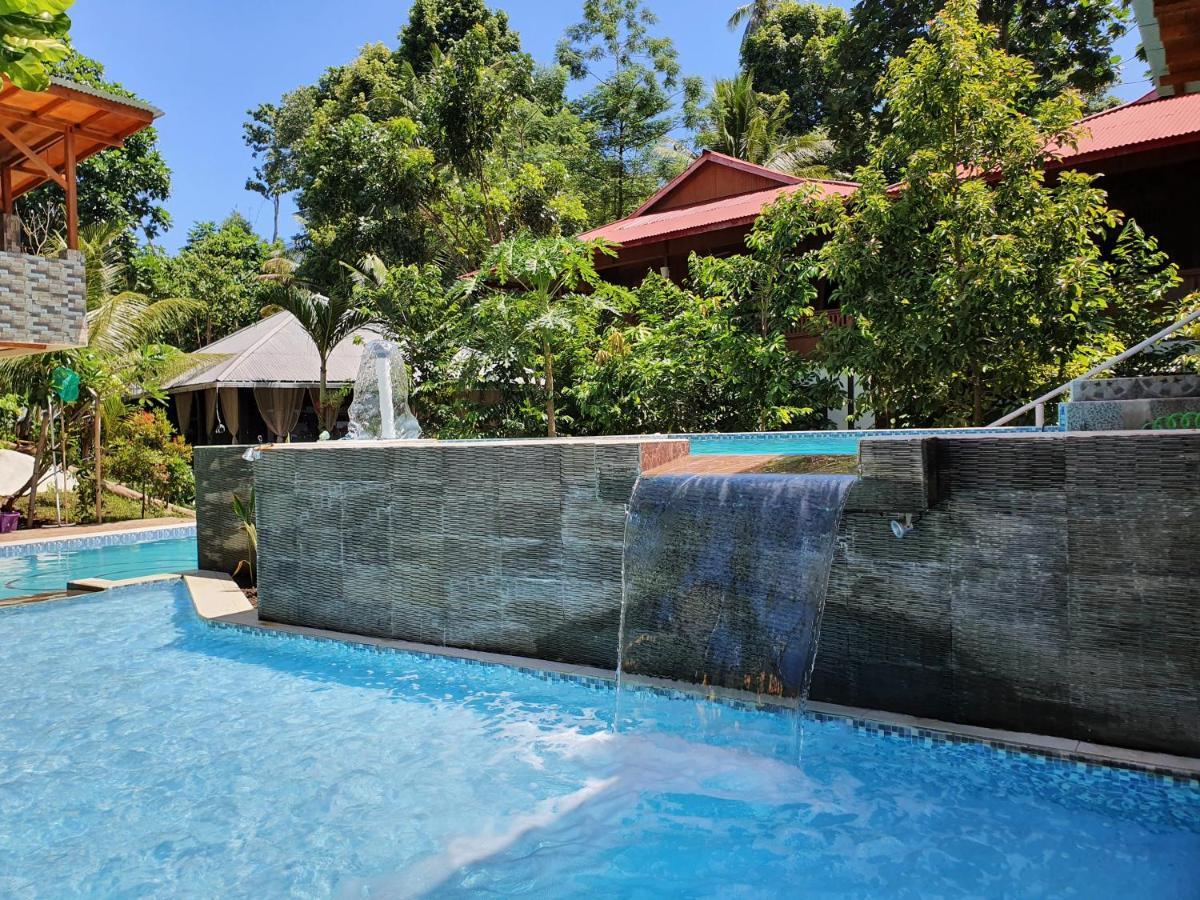 Bunaken Villa Queen'S Dive Manado Extérieur photo