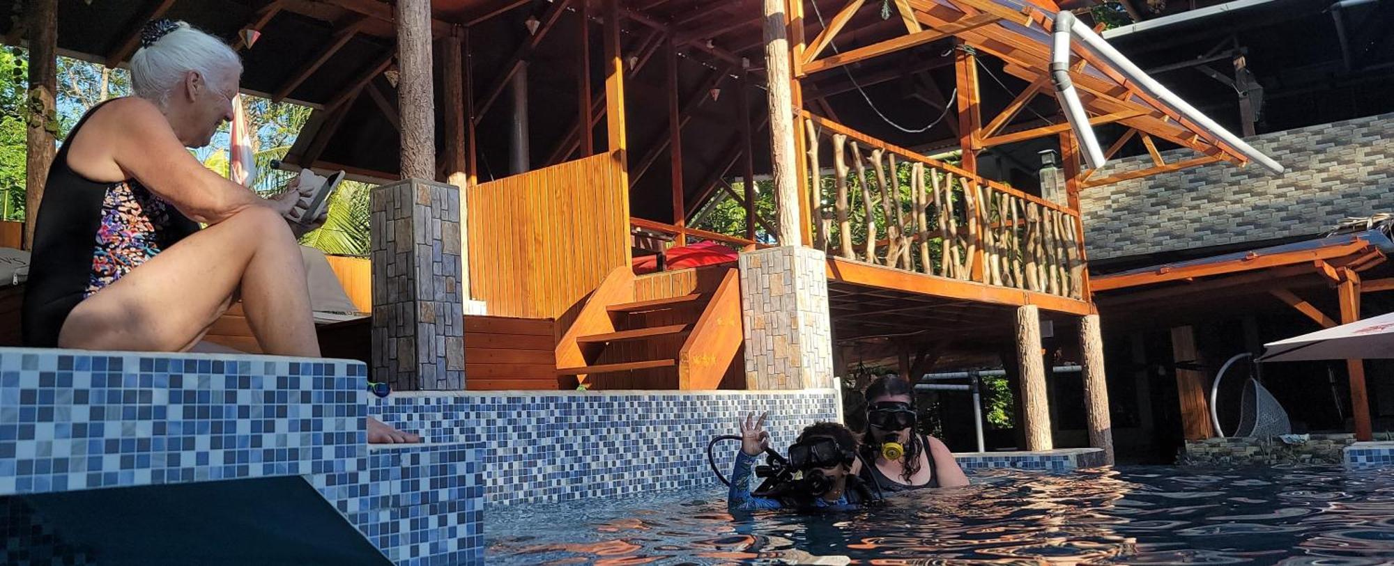 Bunaken Villa Queen'S Dive Manado Extérieur photo
